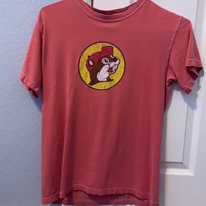 pink buccees tee with no damage